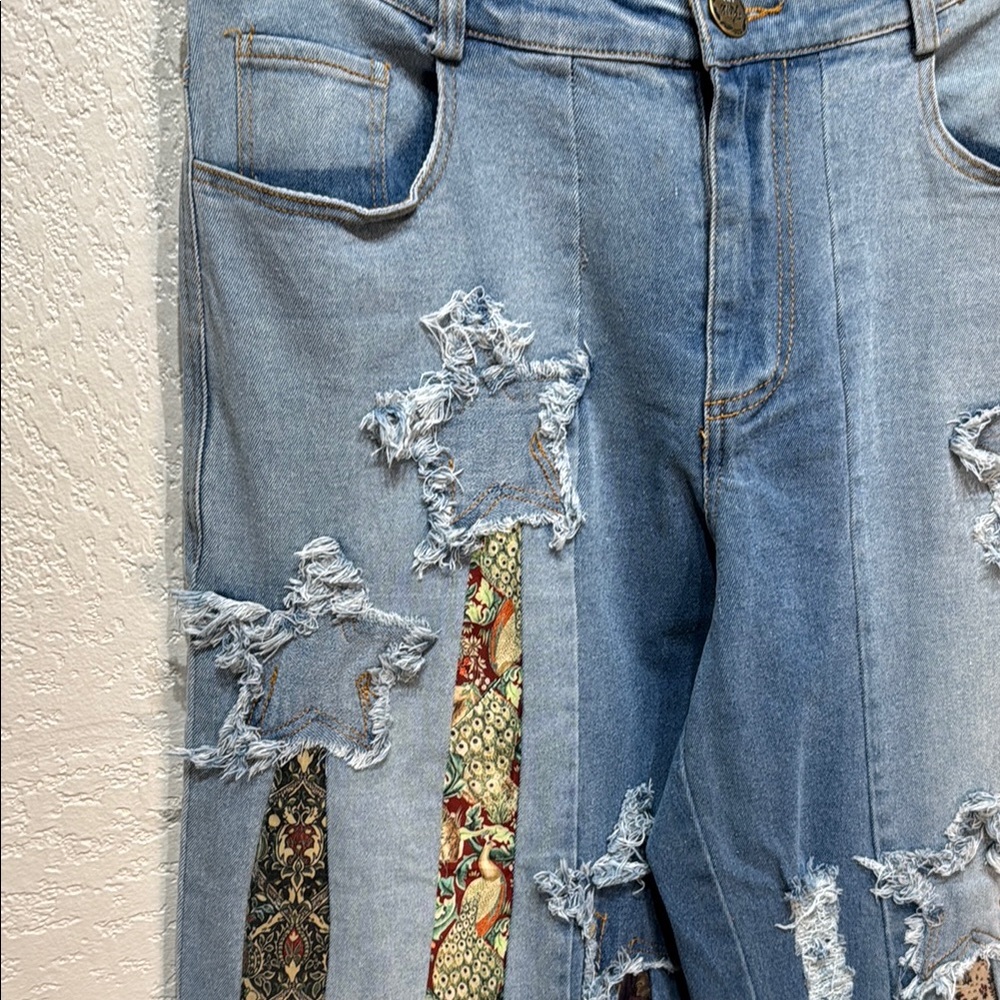 Light Wash Blue Wide Leg Jeans with Floral Patch Panels - Picture 2 of 14